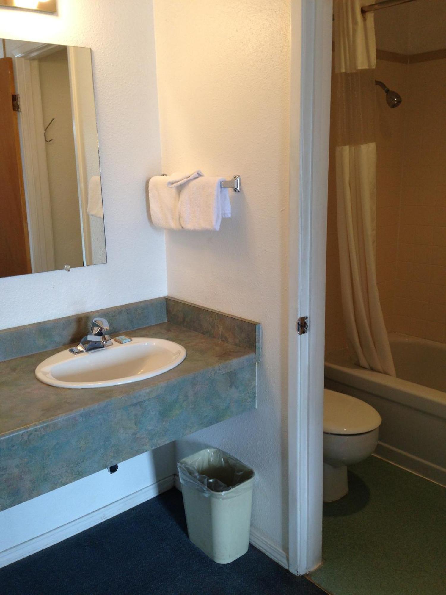Redwood Inn Crescent City Chambre photo