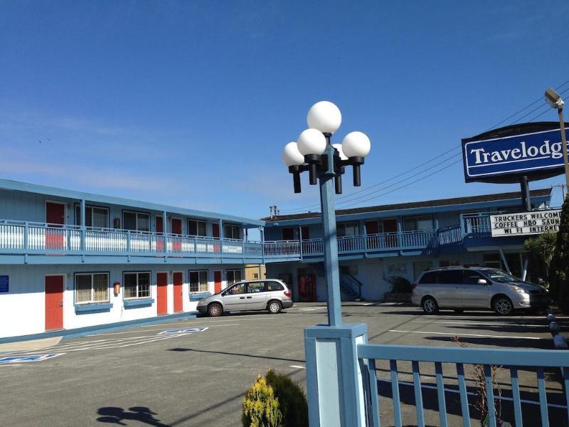 Redwood Inn Crescent City Extérieur photo