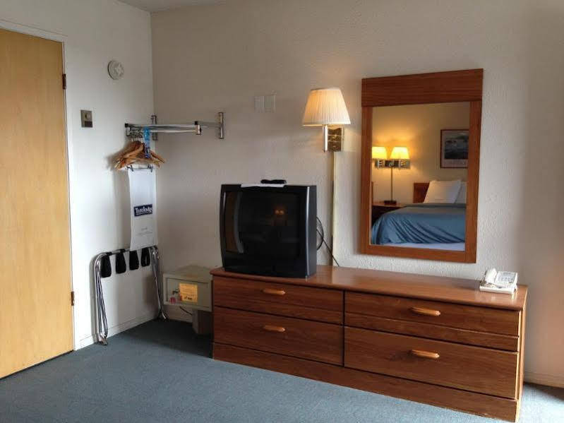 Redwood Inn Crescent City Extérieur photo