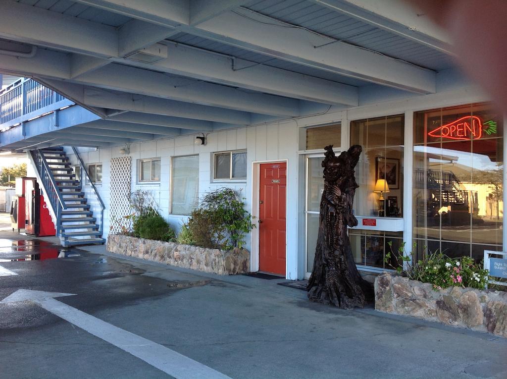 Redwood Inn Crescent City Extérieur photo